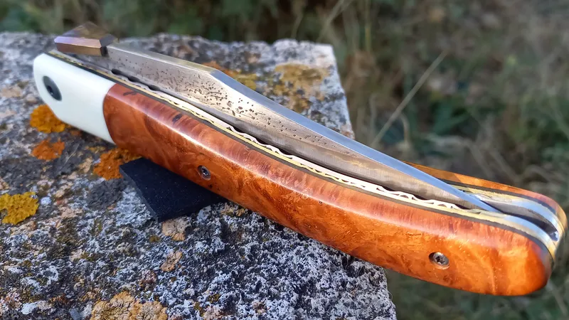 Couteau pliant Loupe d'Emboine (2)