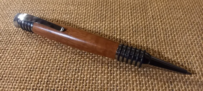 Stylo en bois de Bruyère. Gamme prestige